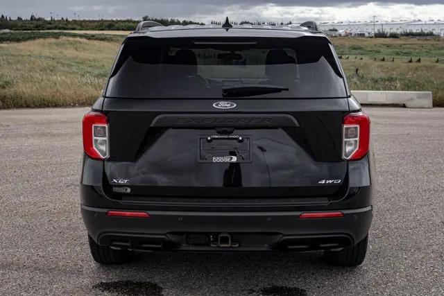 Ford Explorer 2023 photo 3