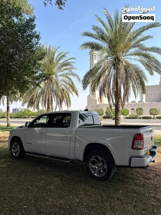 Dodge Ram Laramie 2022 photo 4