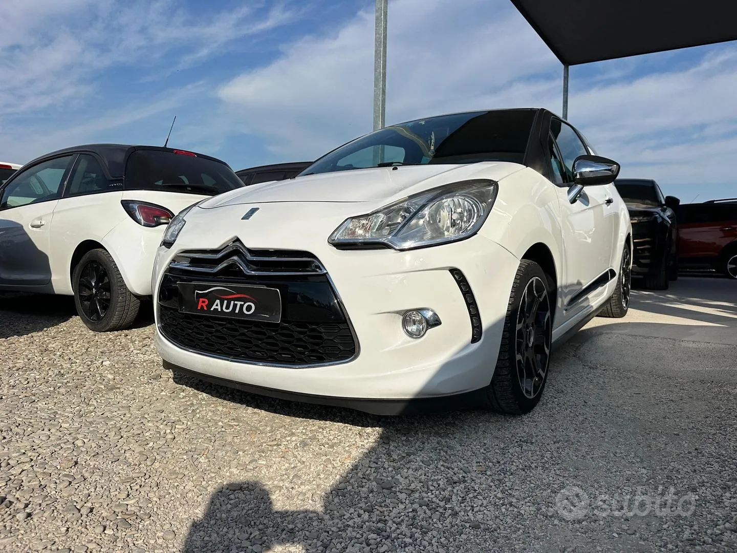 DS Automobiles Ds 3 2013 photo 2