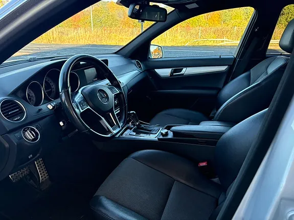 Mercedes-Benz C200 2013 photo 5
