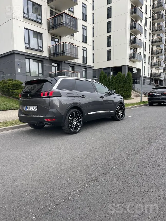 Peugeot 5008 2019 photo 2