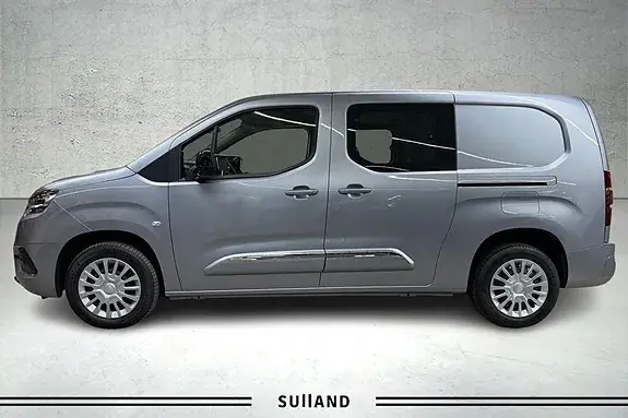 Toyota Proace City 2023 photo 2