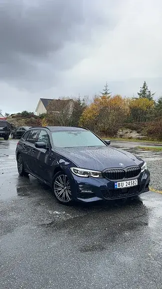 BMW 330E