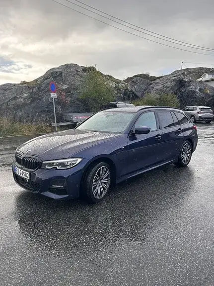 BMW 330E 2021 photo 3