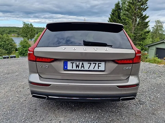 Volvo V60 2019 photo 5