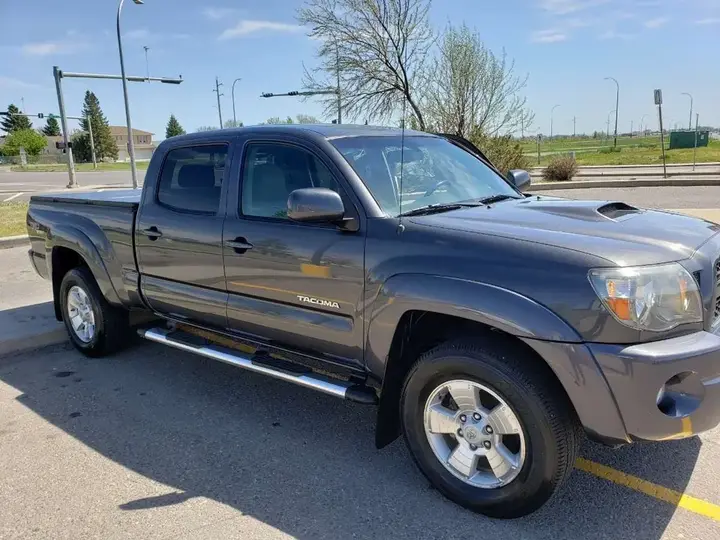Toyota Tacoma 2011 photo 5