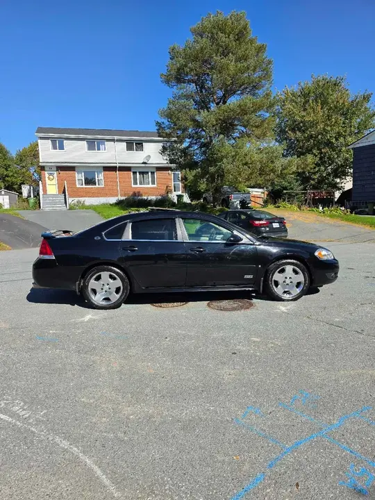 Chevrolet Impala 2009 photo 2