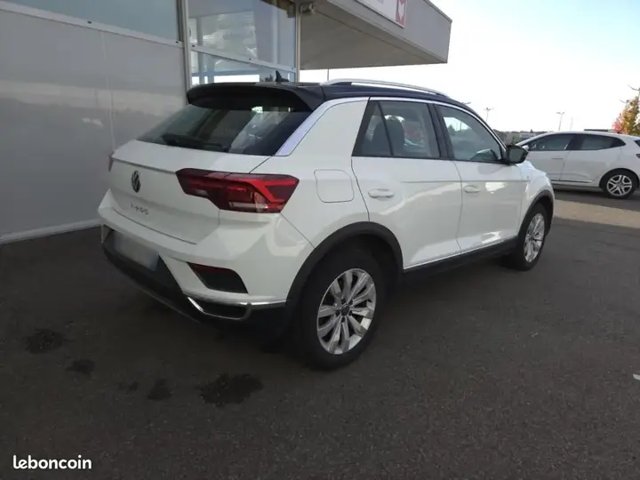 Volkswagen T-Roc 2021 photo 3