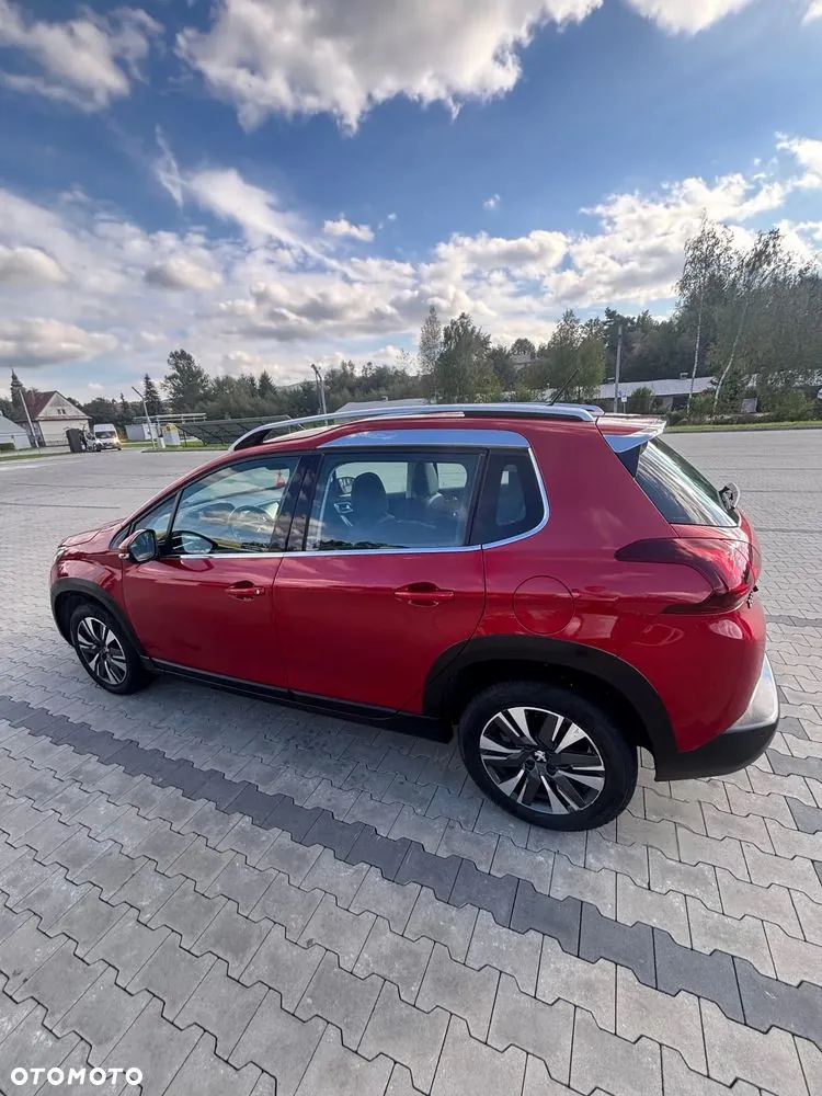 Peugeot 2008 2016 photo 3