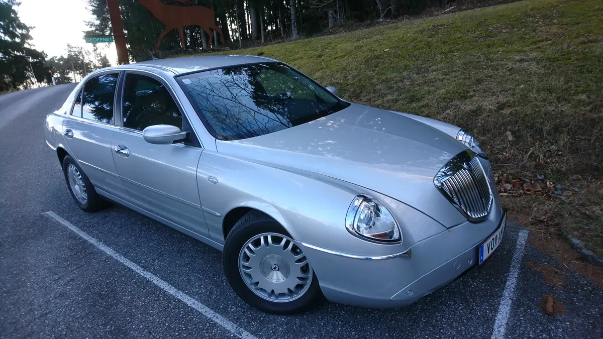 Lancia Thesis 2008 photo 2