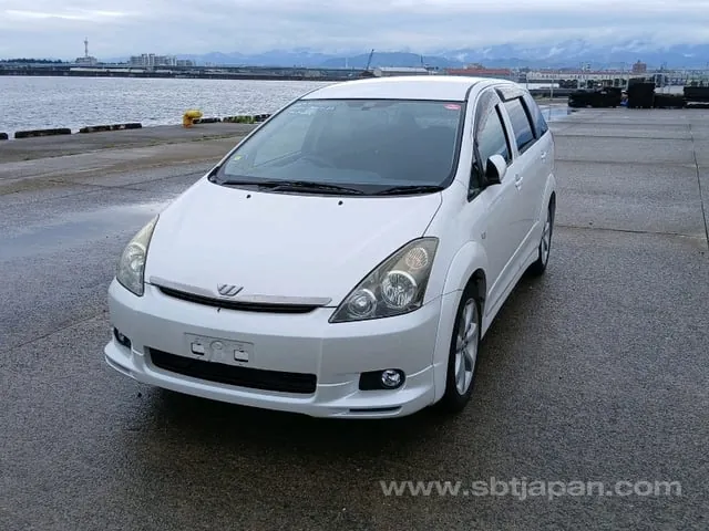 Toyota Wish 2003 photo 2