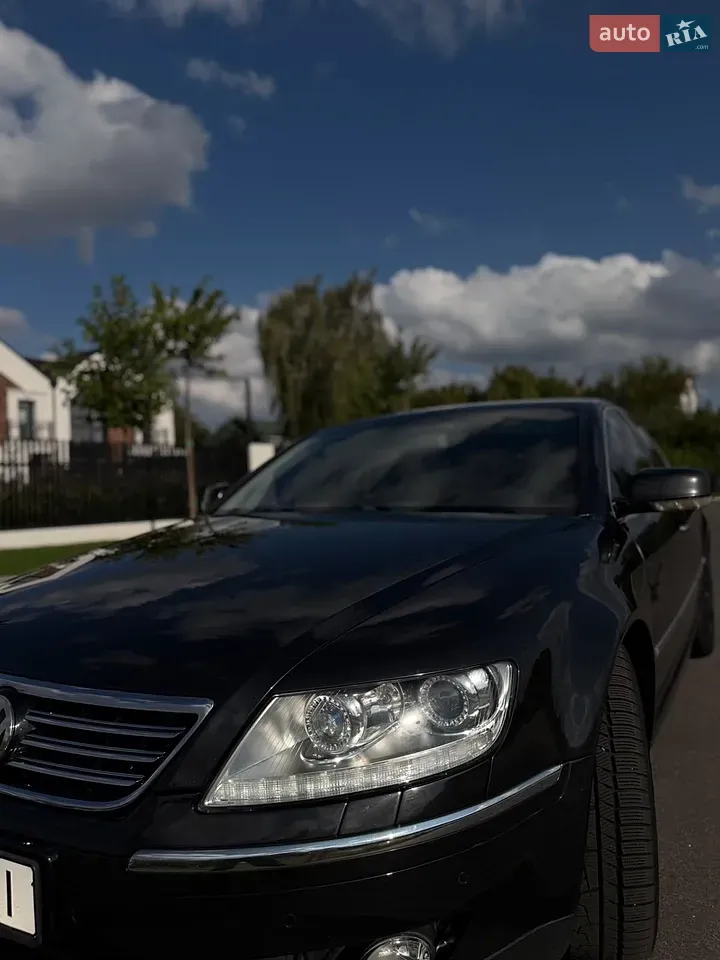 Volkswagen Phaeton 2009 photo 3