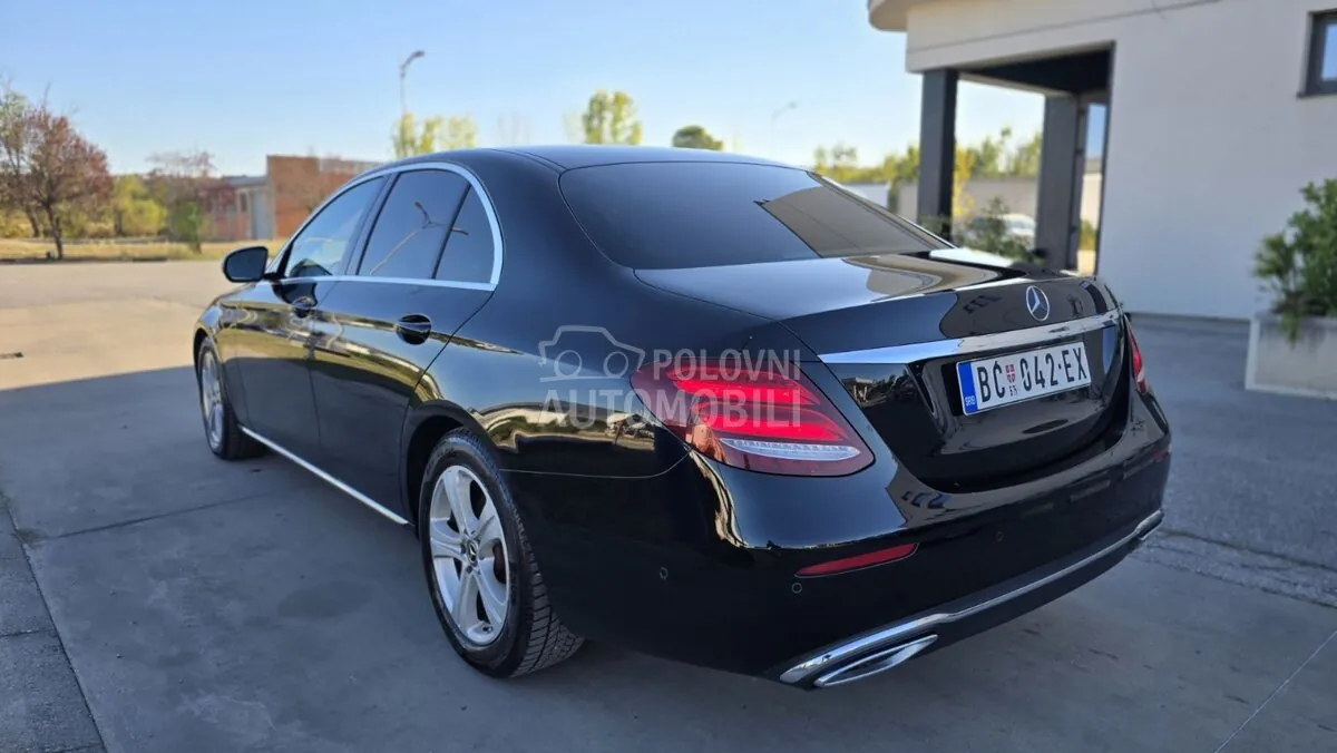 Mercedes-Benz E 200 2017 photo 2