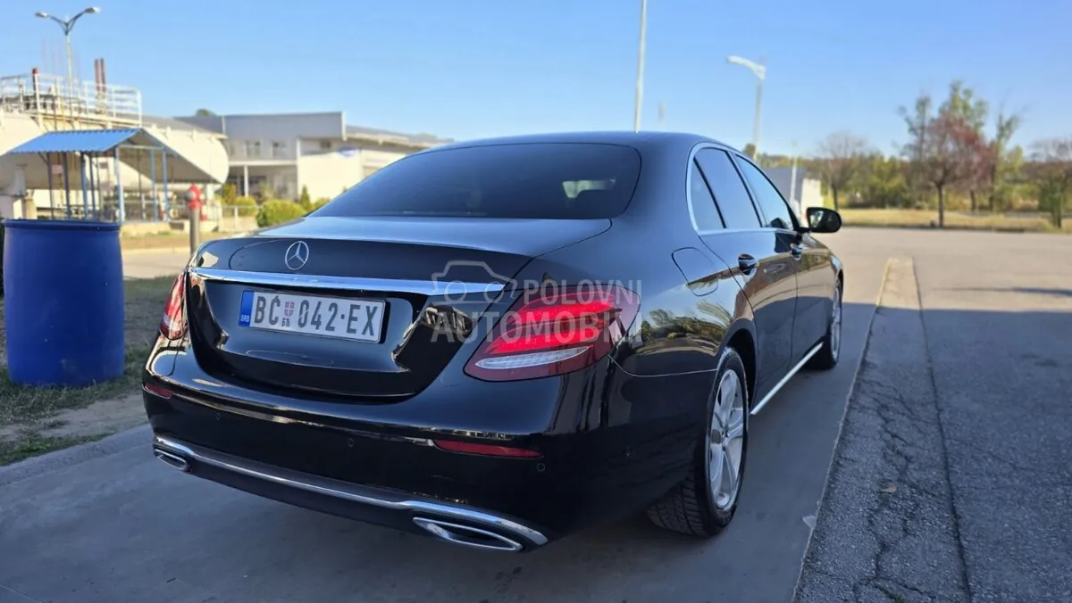 Mercedes-Benz E 200 2017 photo 3