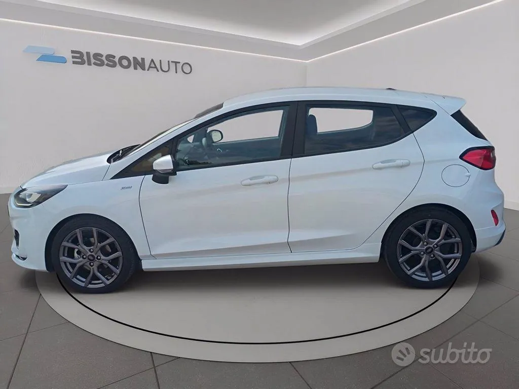Ford Fiesta 2024 photo 2