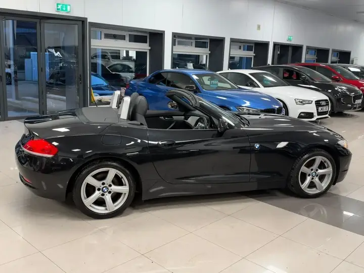 BMW Z4 2012 photo 3