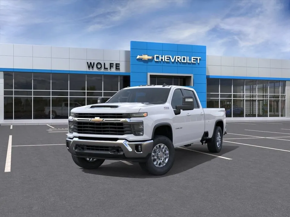 Chevrolet Silverado 3500Hd 2026 photo 4
