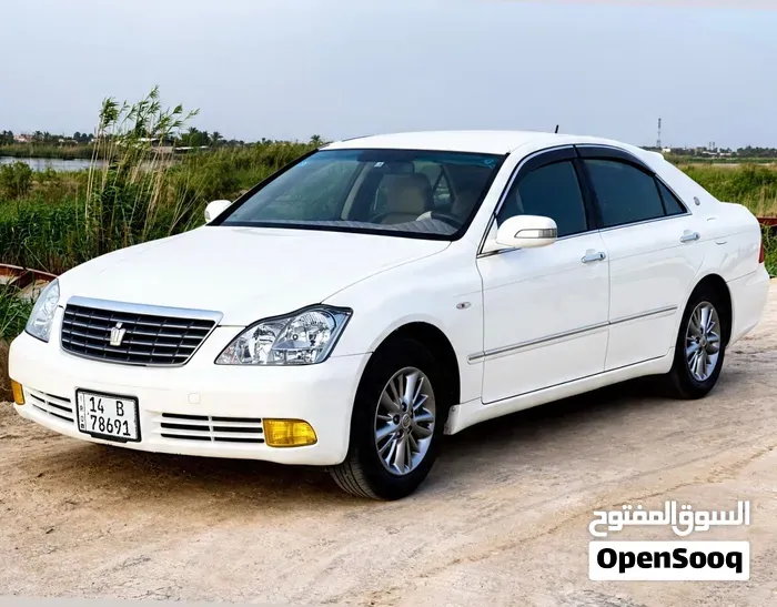 Toyota Crown 2006 photo 4