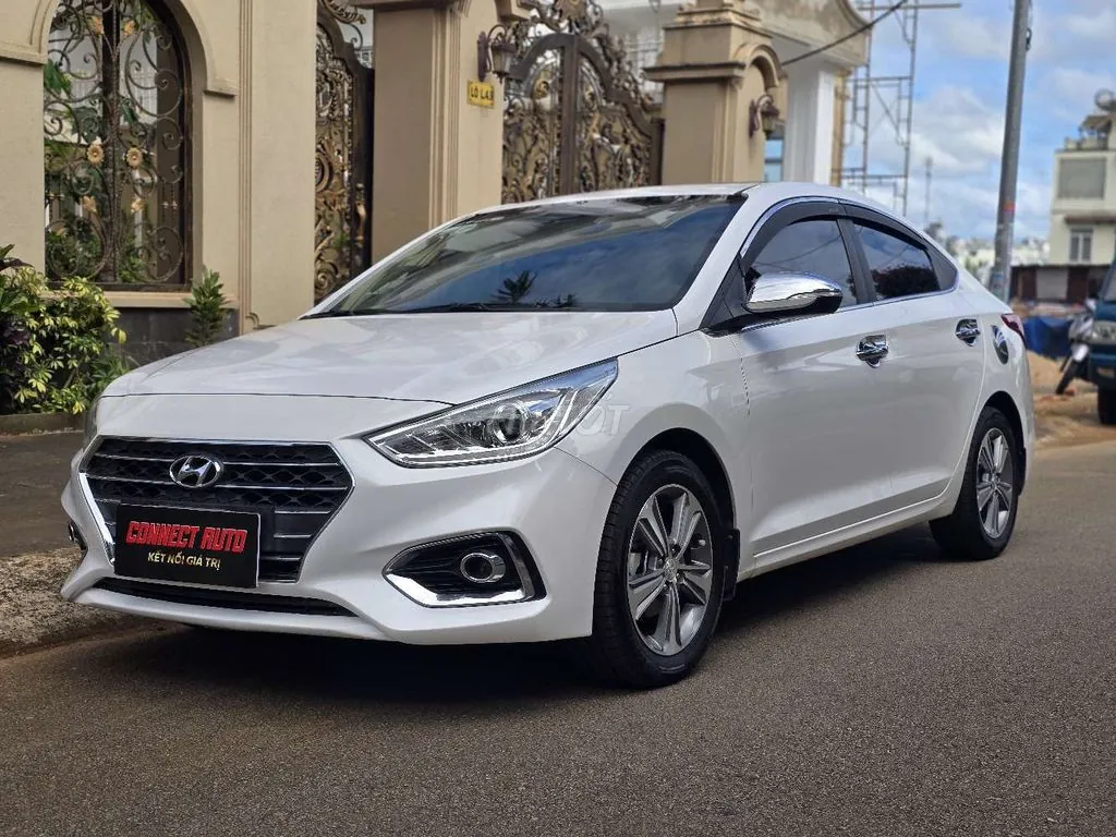Hyundai Accent 2020 photo 2