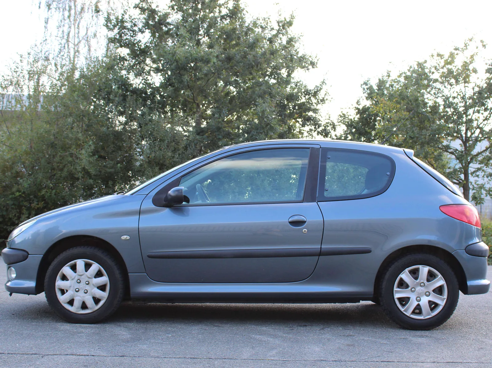 Peugeot 206 2006 photo 3