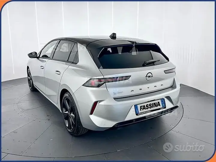 Opel Astra 2025 photo 4