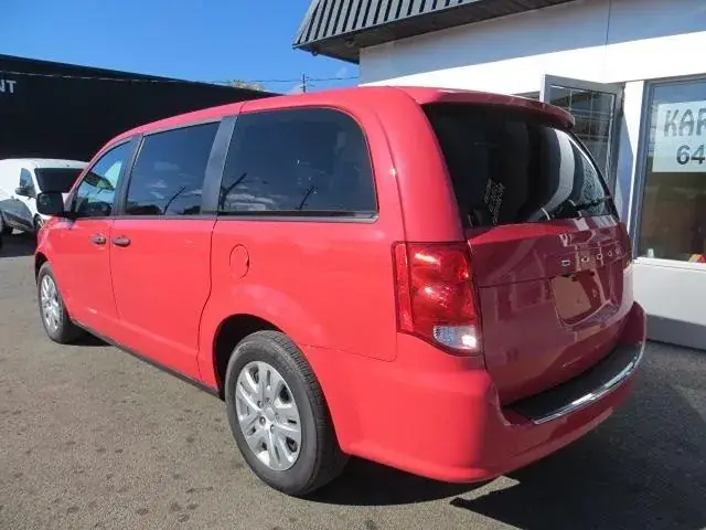 Dodge Grand Caravan 2018 photo 5