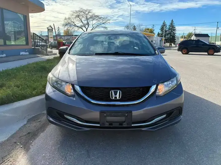 Honda Civic 2015 photo 2