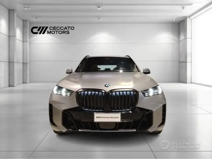 BMW X5 2023 photo 2