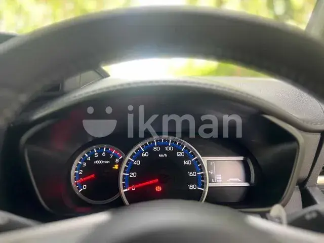 Toyota Roomy 2025 photo 5