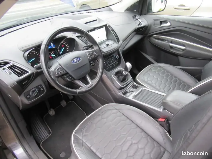 Ford Kuga 2017 photo 2