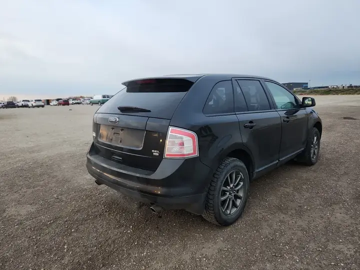 Ford Edge 2010 photo 4