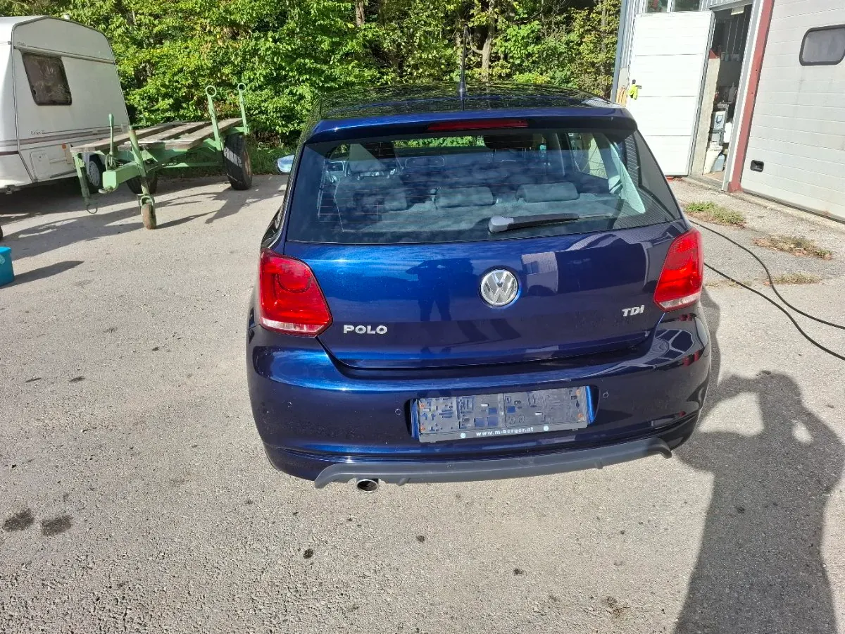 Volkswagen Polo 2013 photo 2