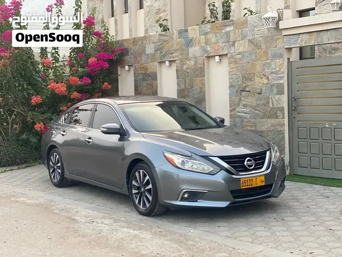 Nissan Altima