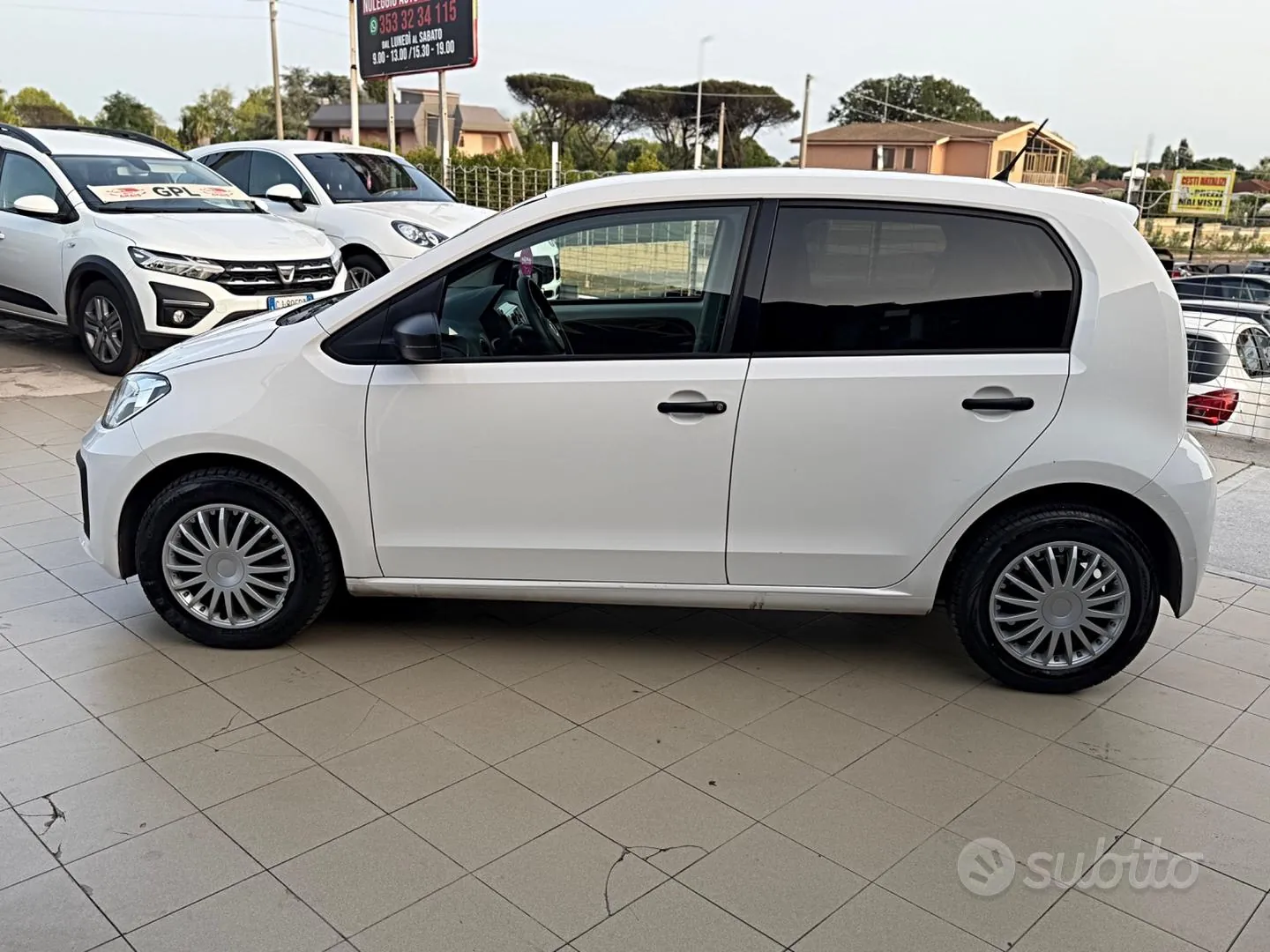 Volkswagen Up 2018 photo 3