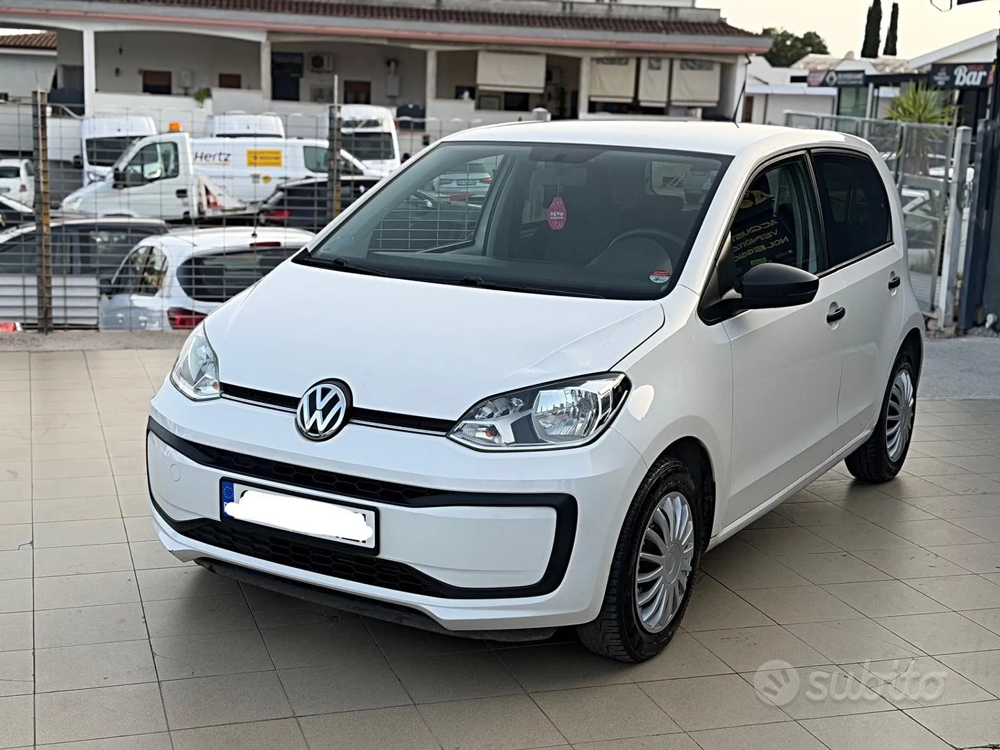 Volkswagen Up