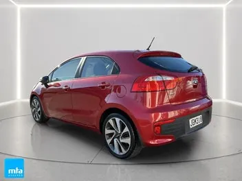 Kia Rio 2015 photo 3
