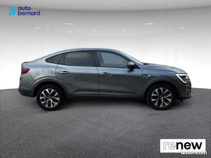 Renault Arkana 2023 photo 4