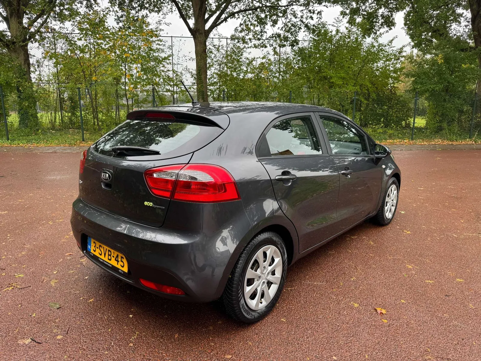 Kia Rio 2013 photo 5