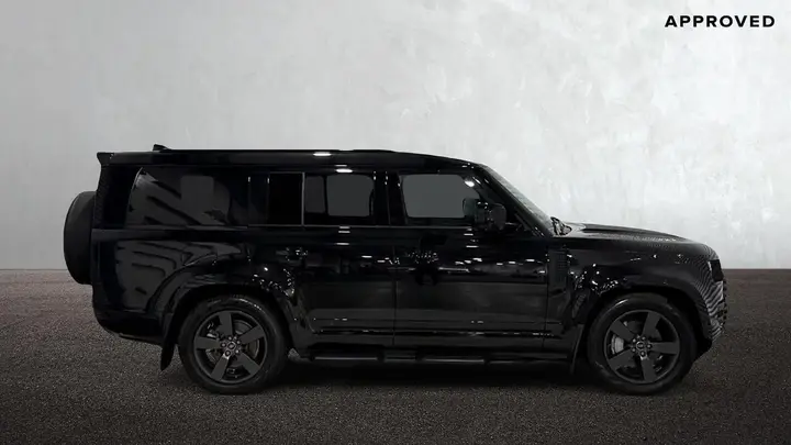 Land Rover Defender 130 2024 photo 5