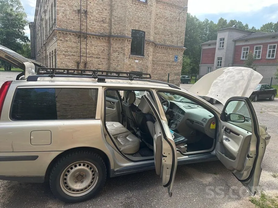 Volvo V70 2007 photo 4