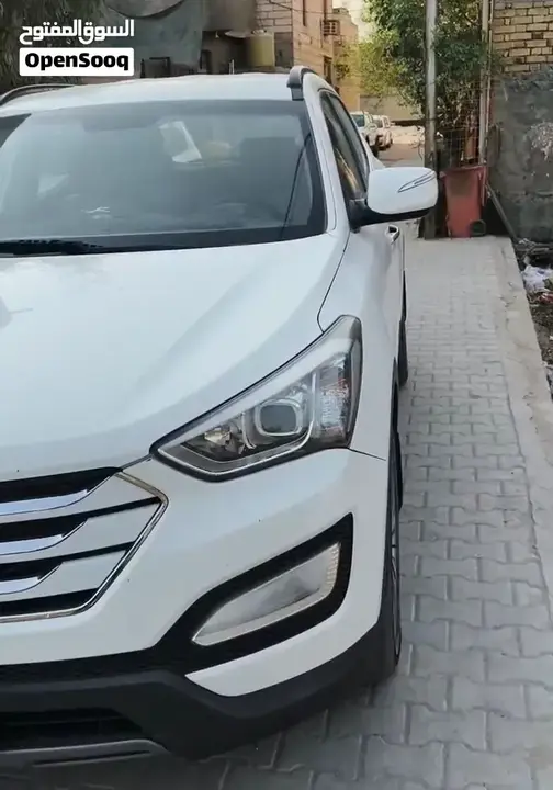 Hyundai Santa Fe 2014 photo 3