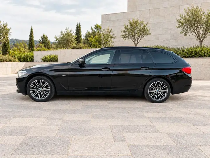 BMW 520D 2018 photo 3