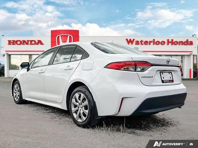 Toyota Corolla 2023 photo 3