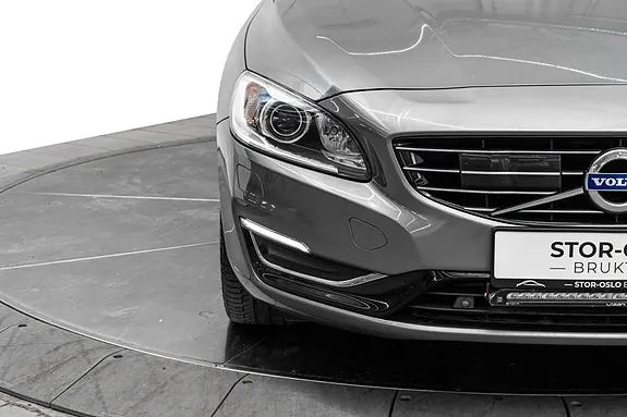 Volvo V60 2018 photo 2