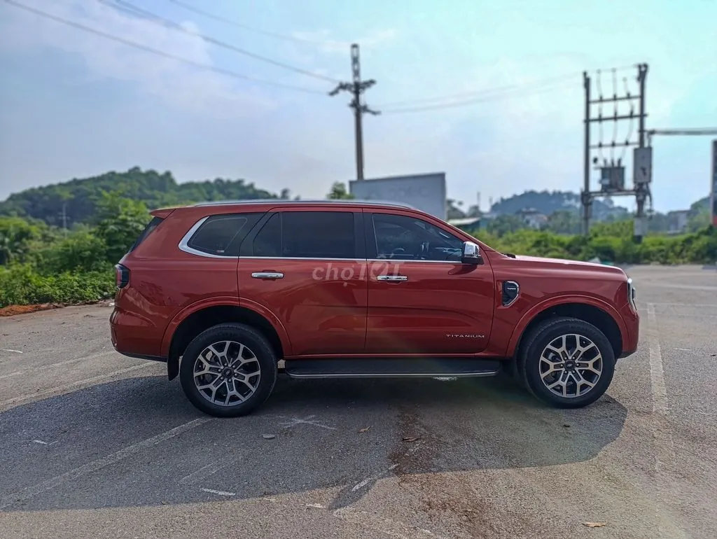 Ford Everest 2022 photo 5
