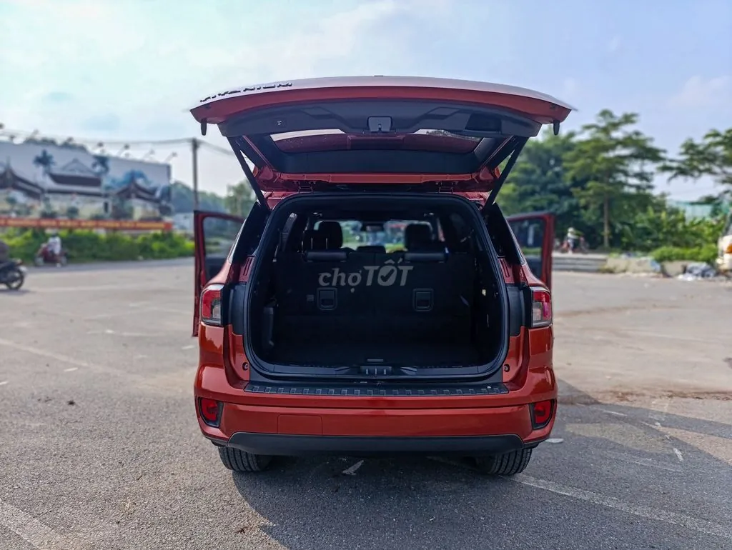 Ford Everest 2022 photo 3