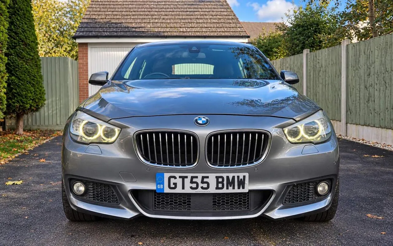 BMW 5 Series Gran Turismo 2013 photo 2