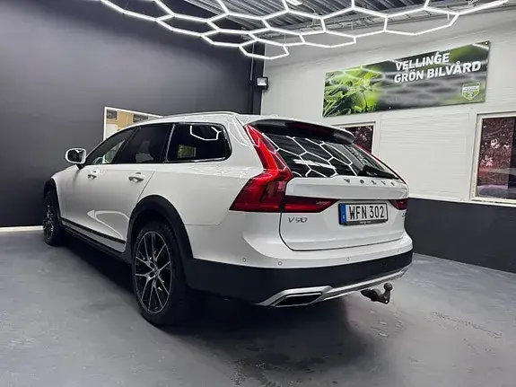 Volvo V90 Cross Country 2017 photo 4