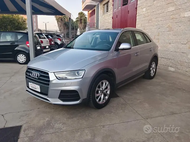 Audi Q3 2016 photo 2