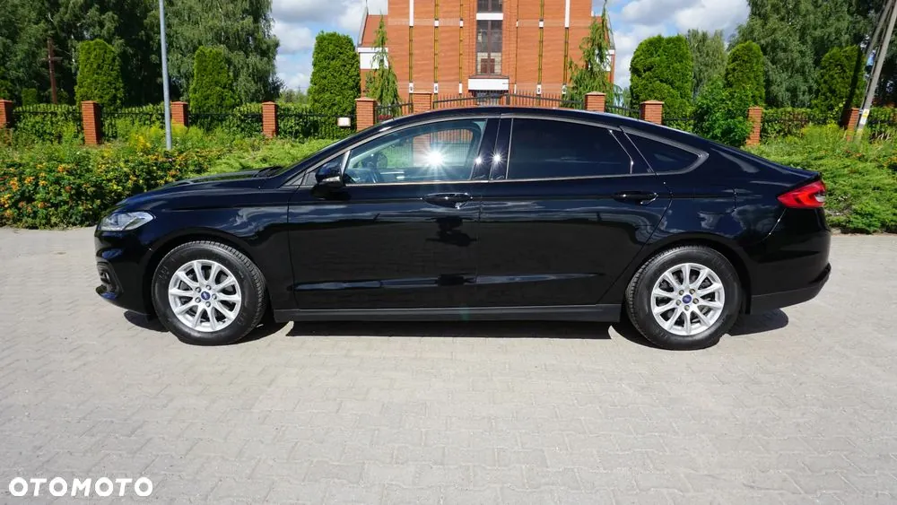 Ford Mondeo 2019 photo 2